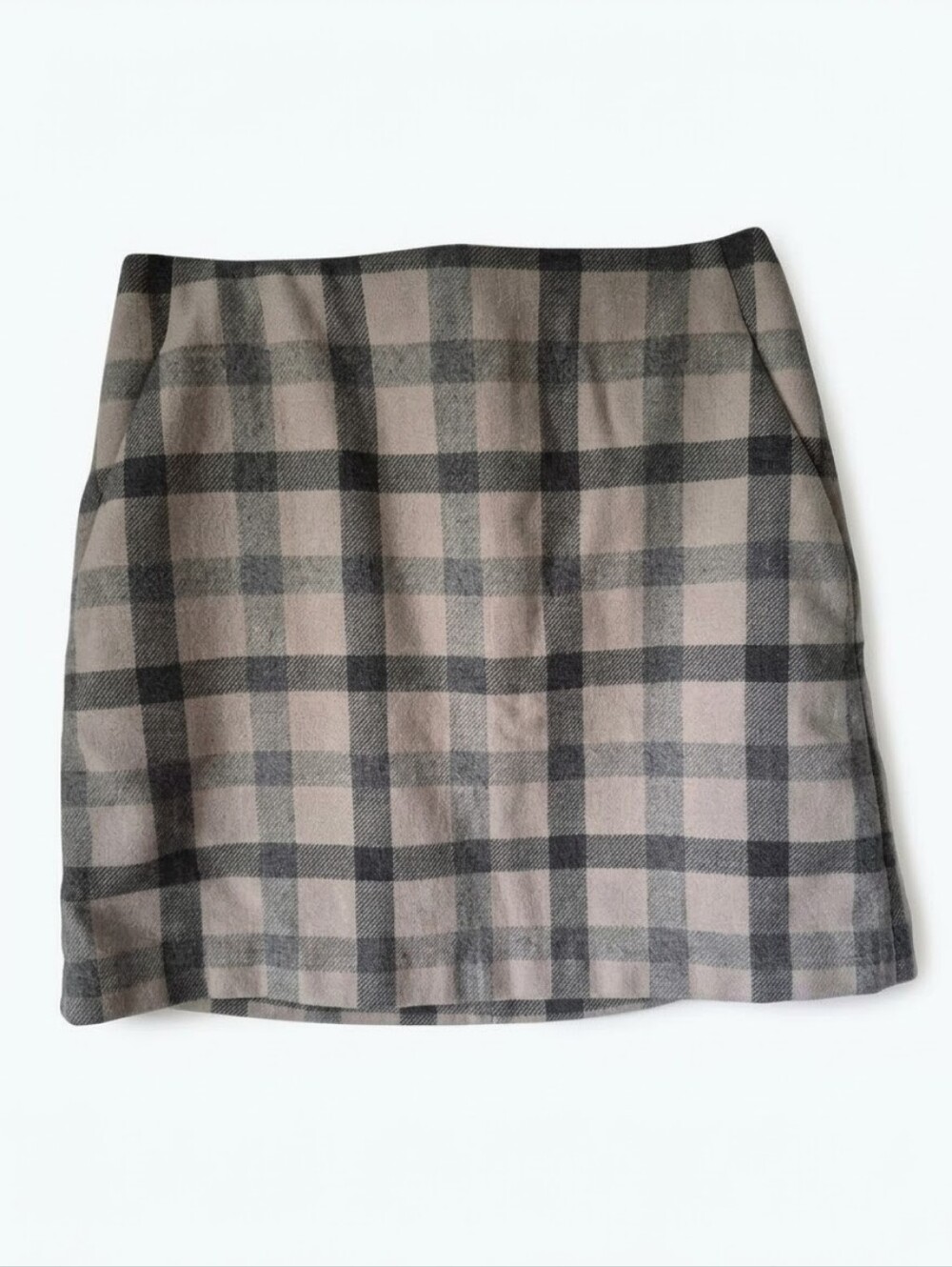 UNIQLO Plaid Wool Blend Mini Skirt - Beige/Gray - Size 6 (27" Waist)